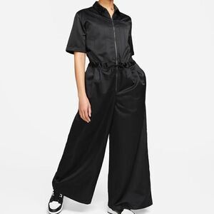 2229 NWT Nike Women's Flight Suit Size XS